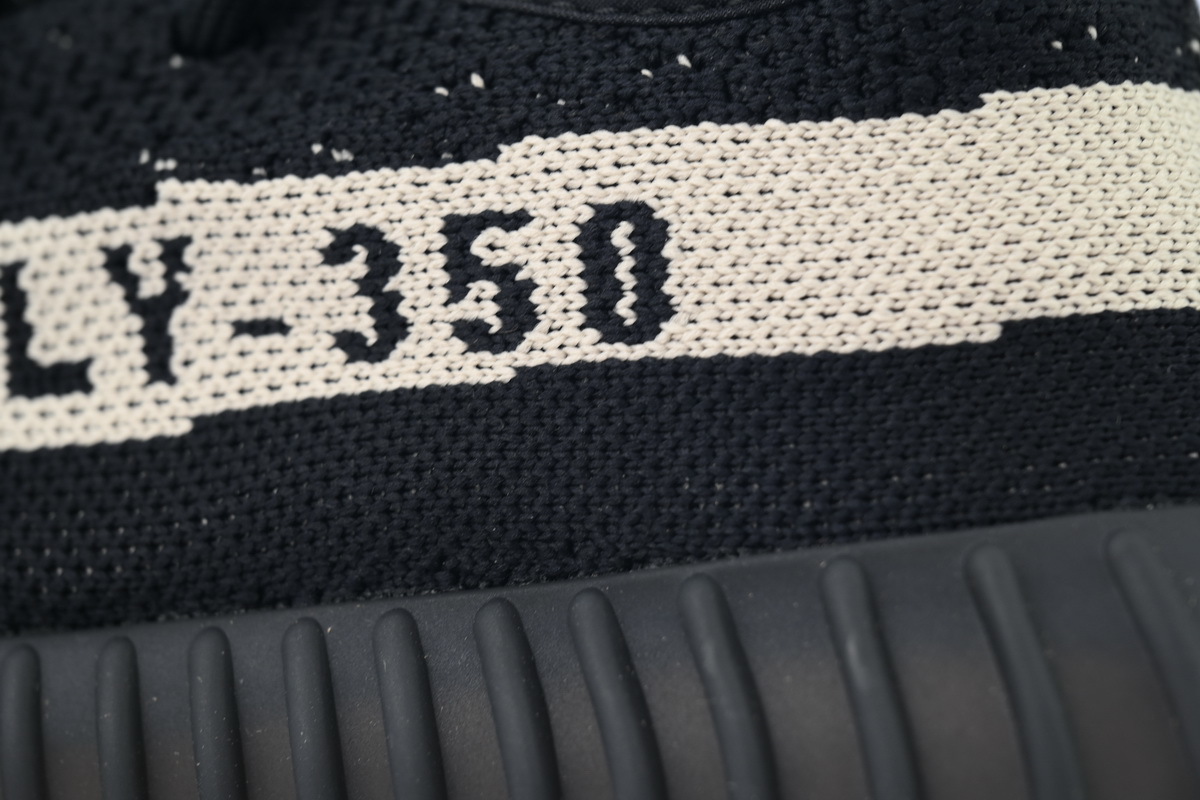 adidas Yeezy Boost 350 V2 "Oreo" BY1604 Men's Low Top Lace-Up Sneakers Athletic Basketball US Size New - Image 3