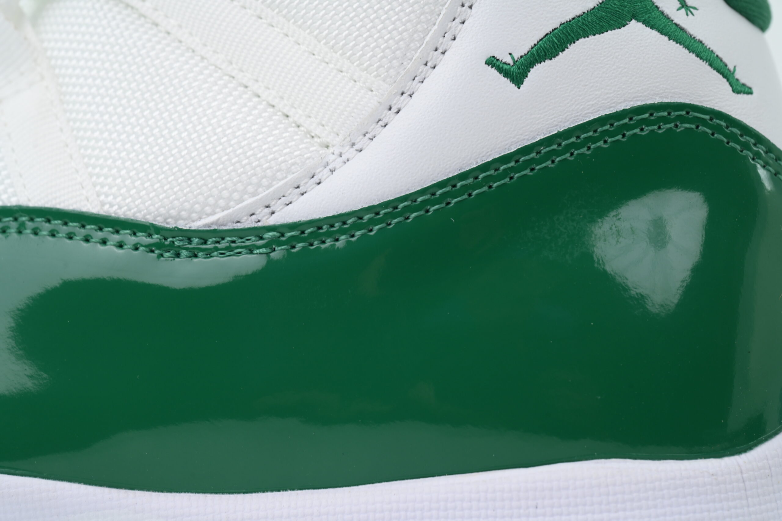 Nike Air Jordan 11 AJ11 Retro White Green Men's Lace-up Basketball Sneakers Athletic Shoes CT8012-113 - Image 3