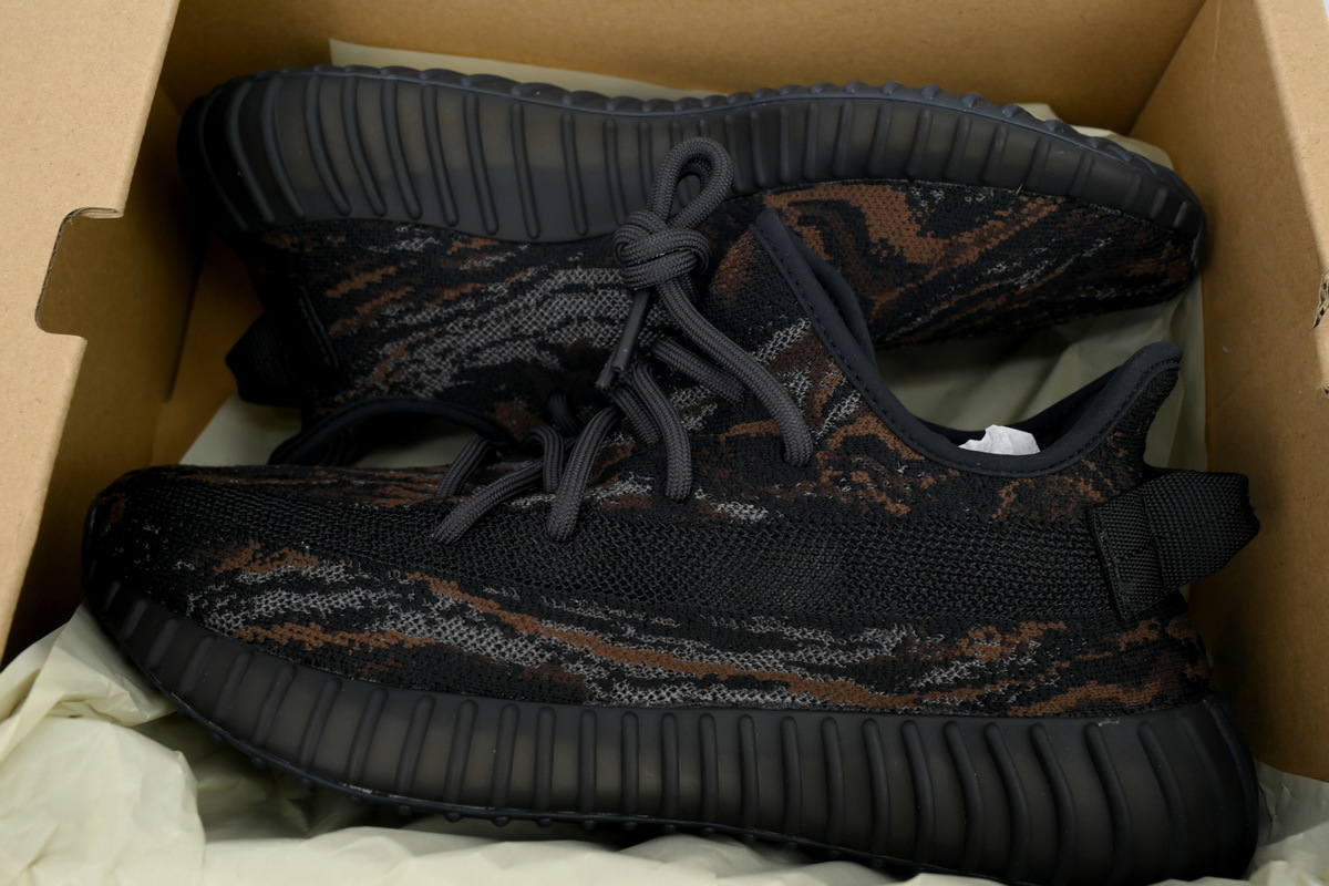 adidas Yeezy Boost 350 V2 MX Rock Men's Low Top Lace-Up Sneakers Athletic Basketball US Size - Image 6