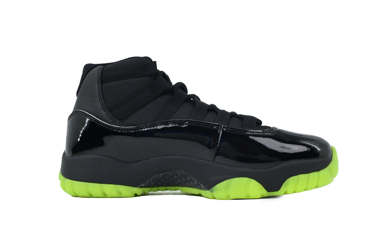 Nike Air Jordan 11 AJ11 Retro Clown Men's Lace-up Basketball Sneakers Athletic Shoes CT8012-003 - Image 2