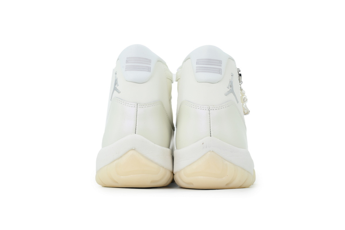 Nike Air Jordan 11 AJ11 Retro 'Pearl - Grand Finale' 2026 Men's Lace-up Basketball Sneakers Athletic Shoes AR0715-110 - Image 4
