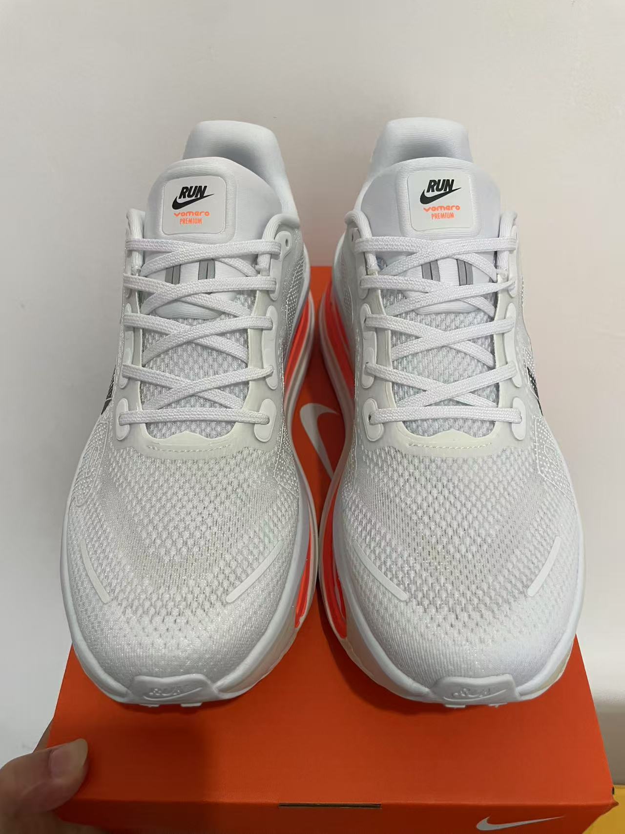 Nike Air Zoom Vomero Premium White/Black Men's Athletic Sneakers Running Shoes US Size 8-12 - Image 4