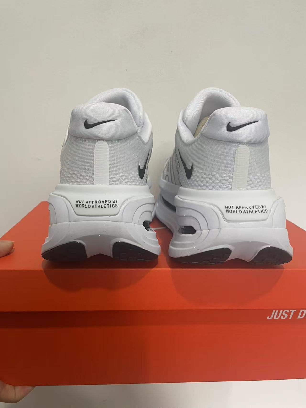 Nike Air Zoom Vomero Premium White/Black Men's Athletic Sneakers Running Shoes US Size 8-12 - Image 5