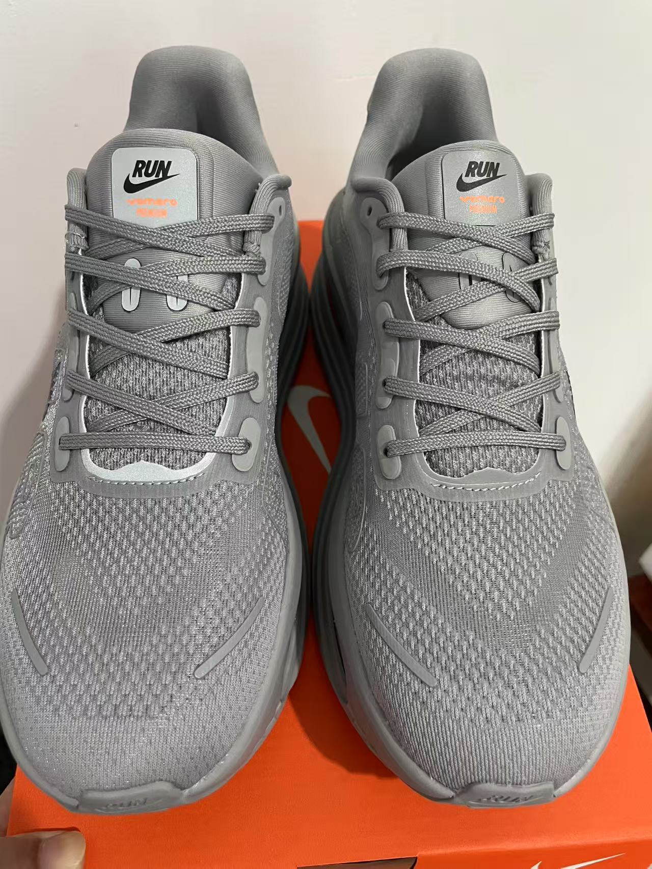 Nike Air Zoom Vomero Premium Gray/Black Men's Athletic Sneakers Running Shoes US Size 8-12 - Image 4