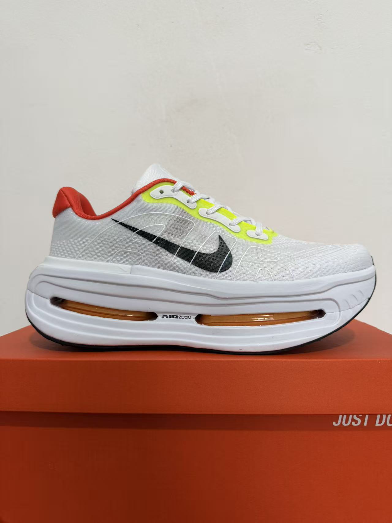 Nike Air Zoom Vomero Premium White/Yellow/Black Men's Athletic Sneakers Running Shoes US Size 8-12 - Image 3