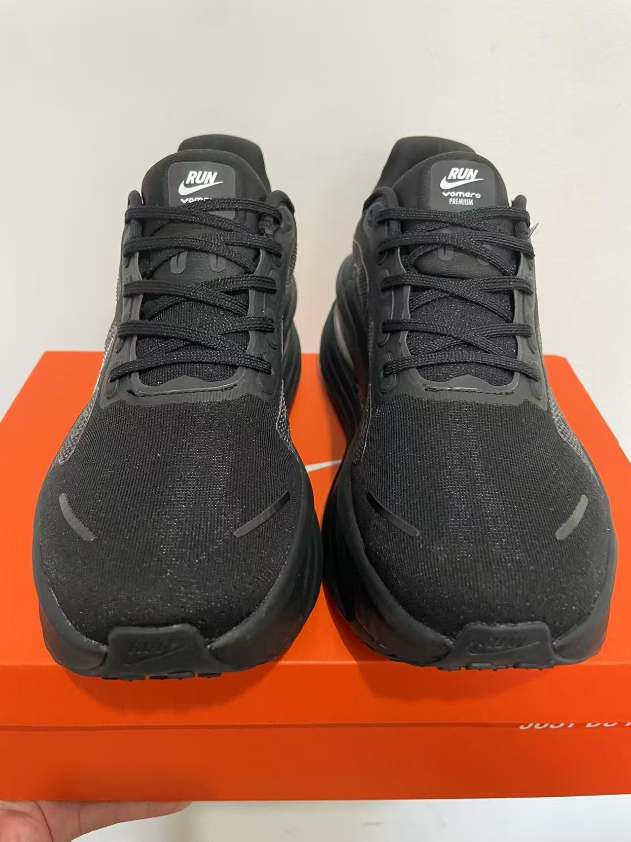 Nike Air Zoom Vomero Premium Black/White Men's Athletic Sneakers Running Shoes US Size 8-12 - Image 4