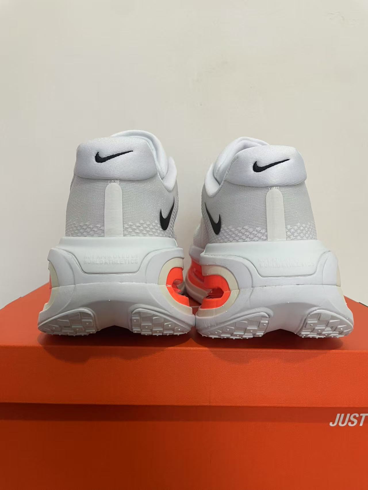 Nike Air Zoom Vomero Premium White/Black Men's Athletic Sneakers Running Shoes US Size 8-12 - Image 5