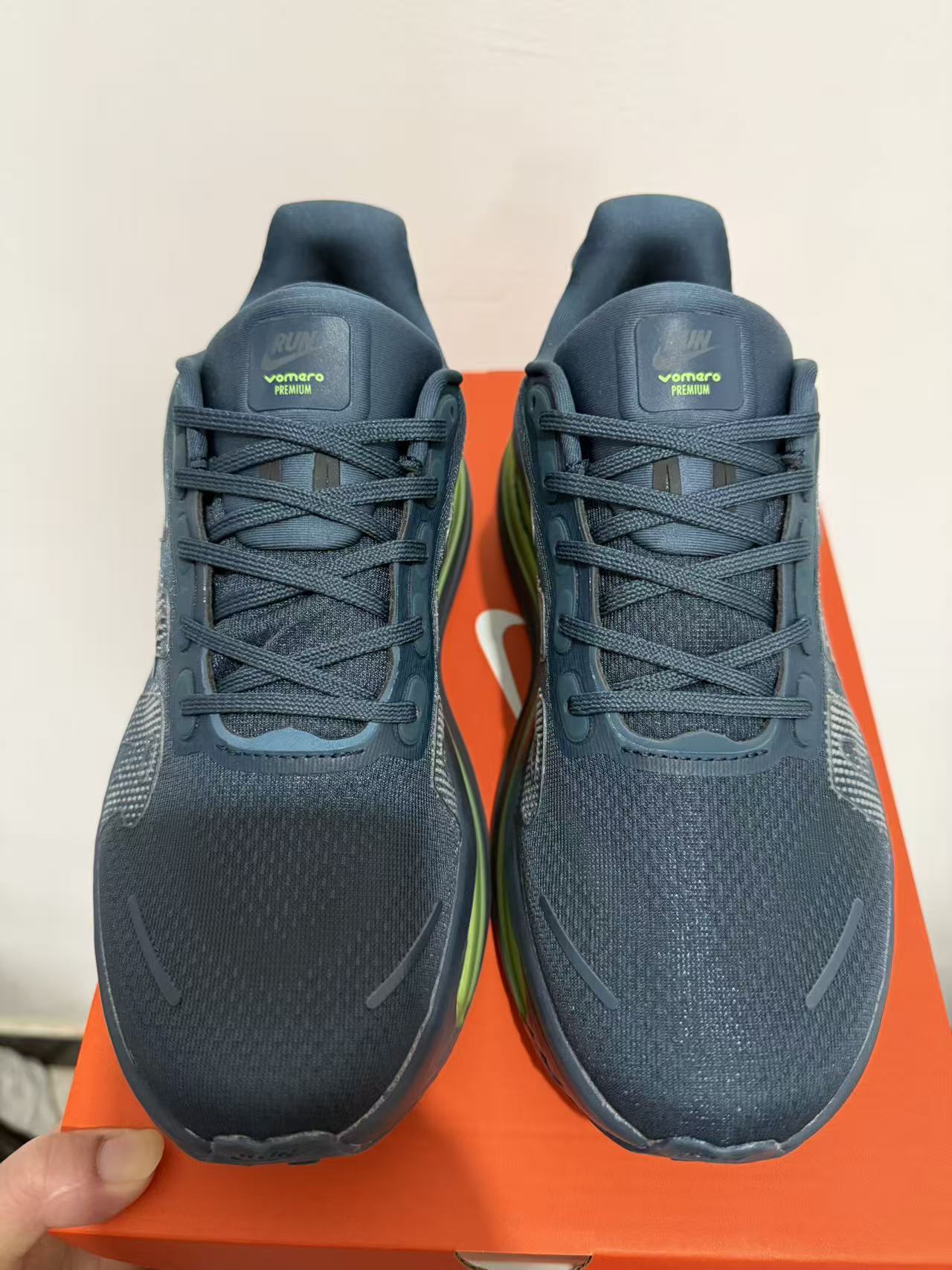 Nike Air Zoom Vomero Premium Blue/Green/Black Men's Athletic Sneakers Running Shoes US Size 8-12 - Image 4