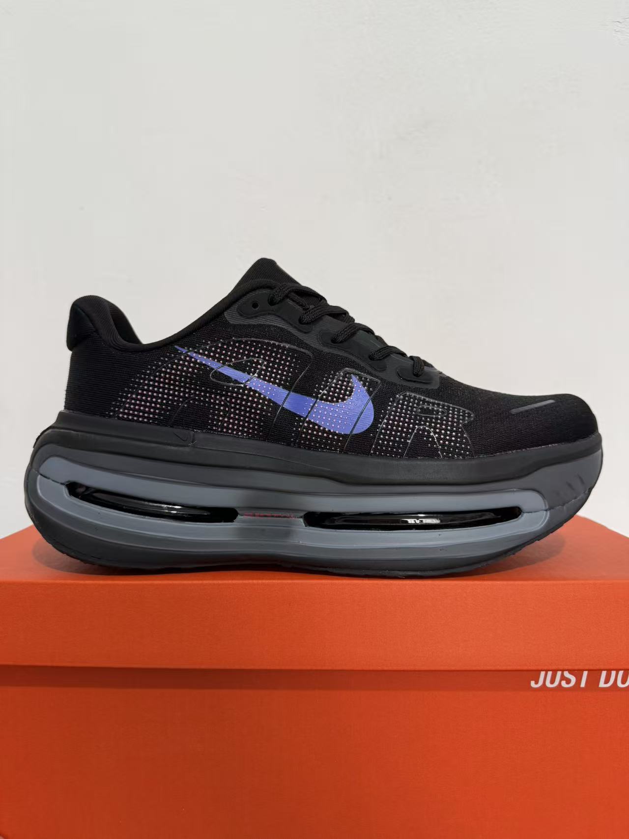 Nike Air Zoom Vomero Premium Black/Blue Men's Athletic Sneakers Running Shoes US Size 8-12 - Image 3