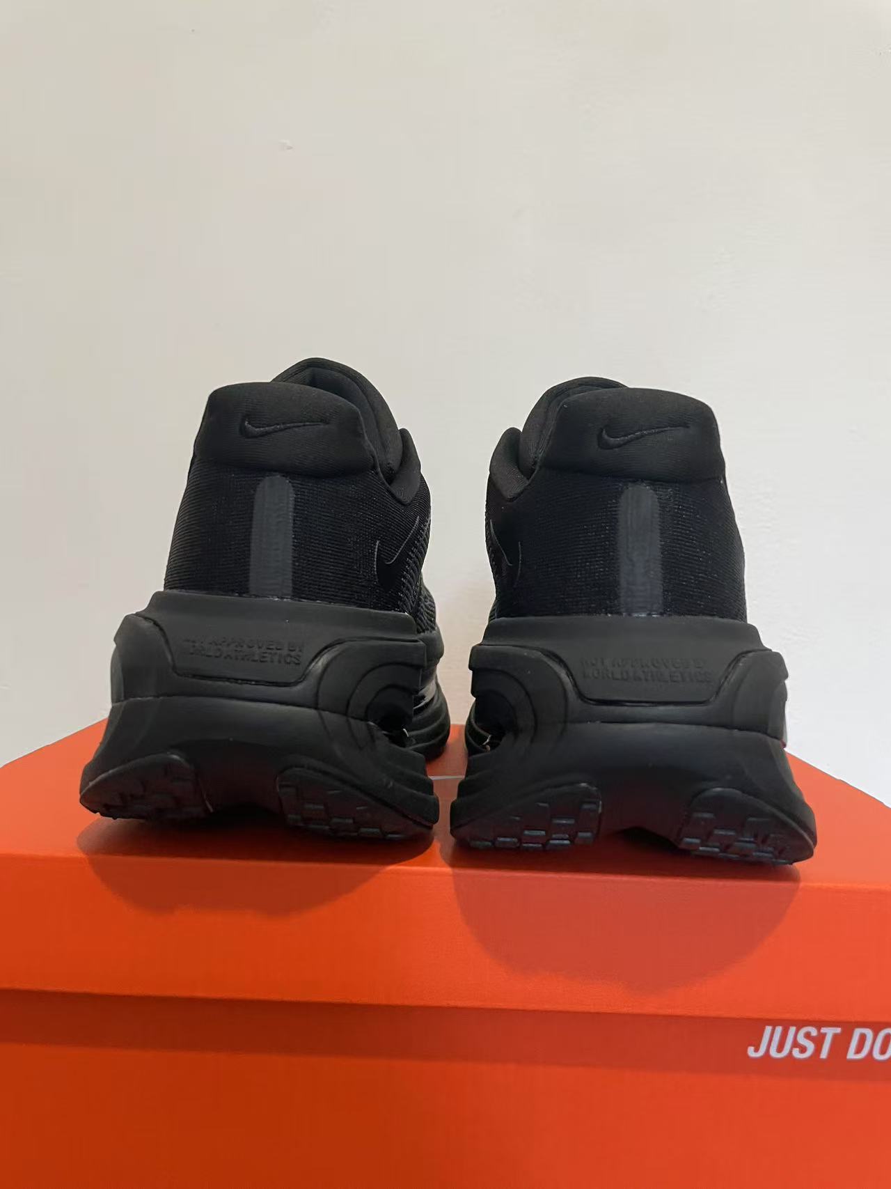 Nike Air Zoom Vomero Premium Black Men's Athletic Sneakers Running Shoes US Size 8-12 - Image 5