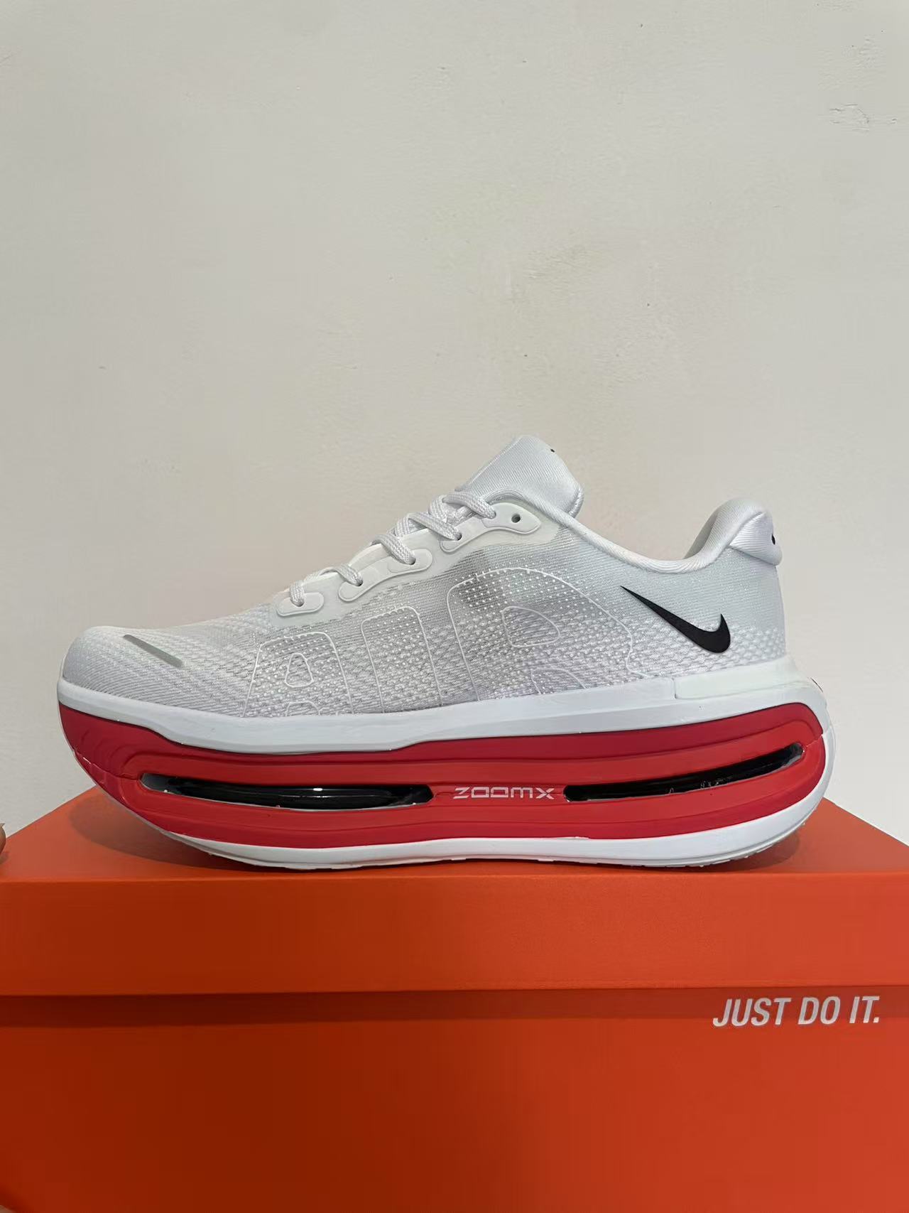 Nike Air Zoom Vomero Premium White/Red/Black Men's Athletic Sneakers Running Shoes US Size 8-12 - Image 3