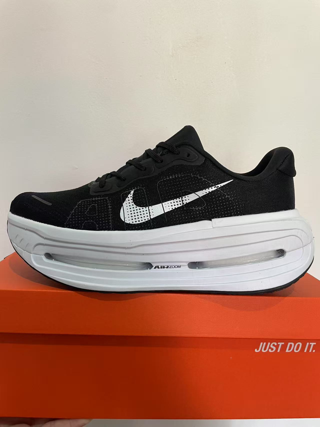 Nike Air Zoom Vomero Premium Black/White Men's Athletic Sneakers Running Shoes US Size 8-12 - Image 2