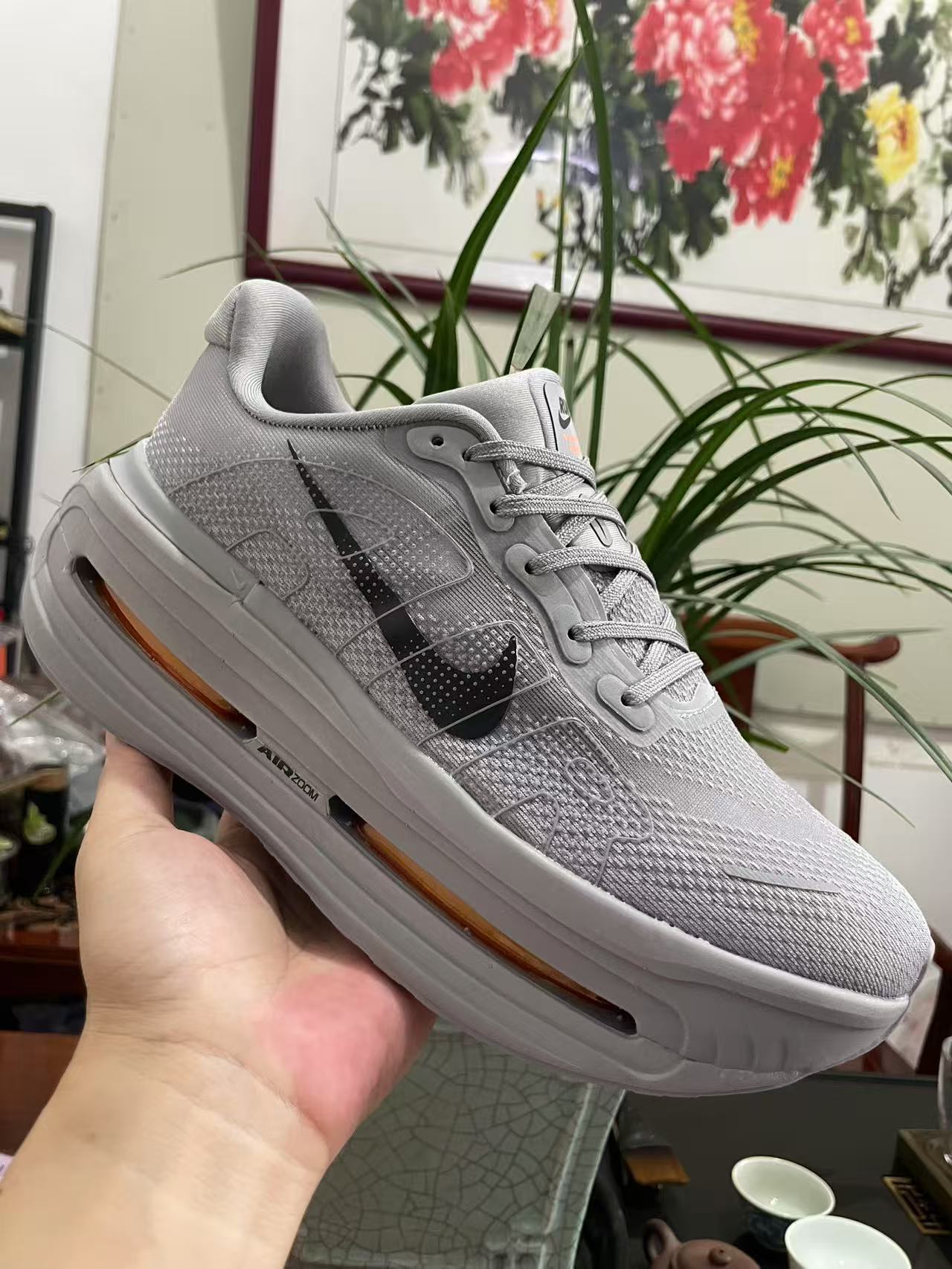 Nike Air Zoom Vomero Premium Gray/Black Men's Athletic Sneakers Running Shoes US Size 8-12