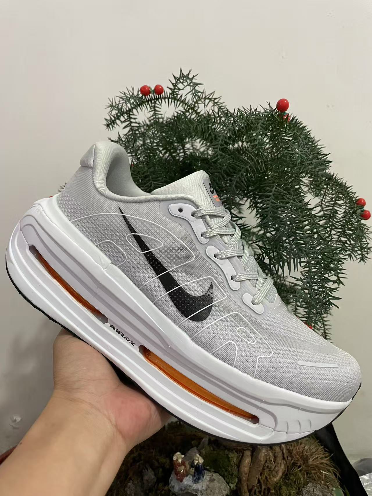 Nike Air Zoom Vomero Premium Gray/Black Men's Athletic Sneakers Running Shoes US Size 8-12