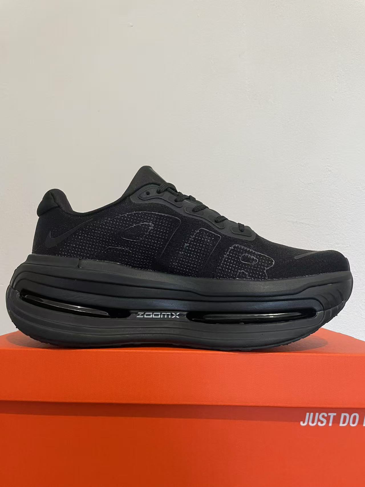 Nike Air Zoom Vomero Premium Black Men's Athletic Sneakers Running Shoes US Size 8-12 - Image 3