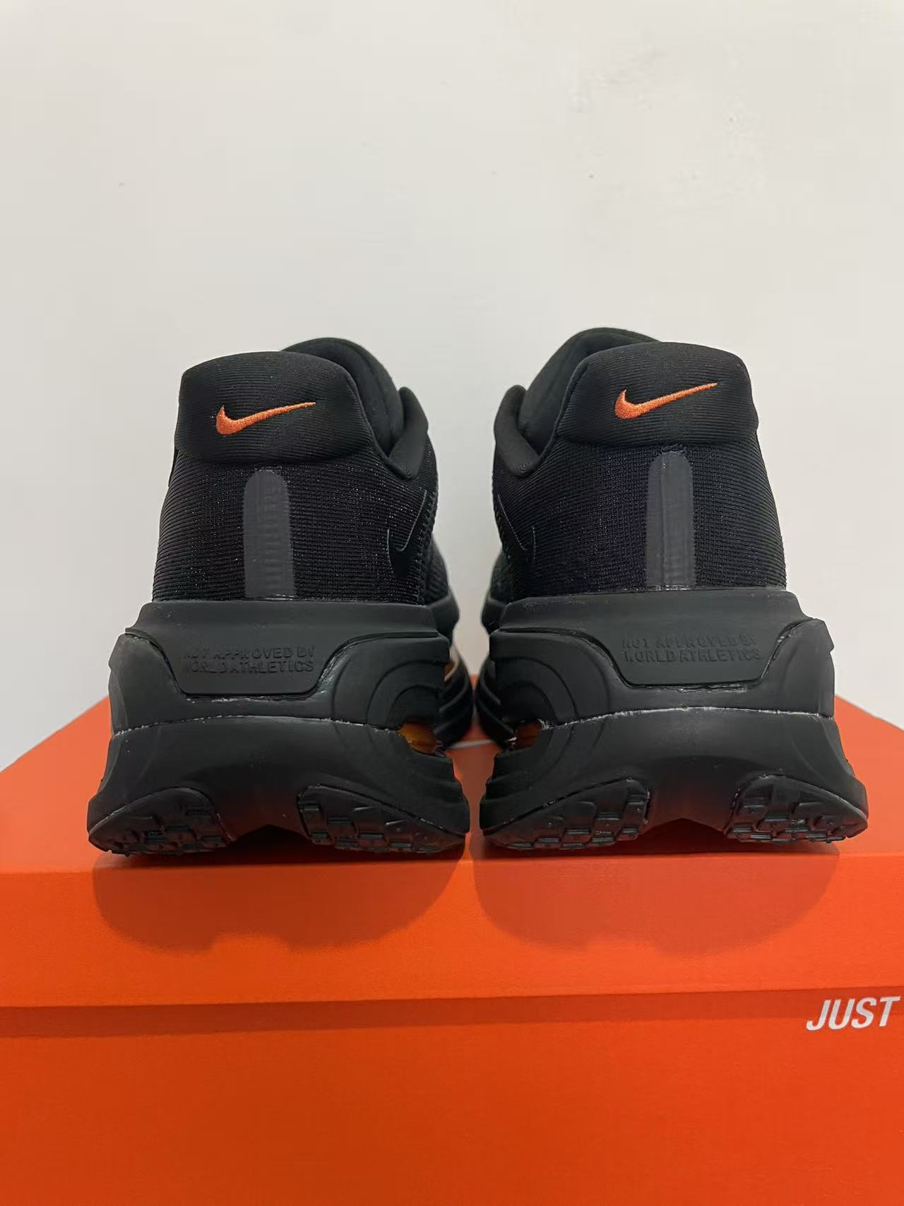Nike Air Zoom Vomero Premium Black/Yellow Men's Athletic Sneakers Running Shoes US Size 8-12 - Image 5